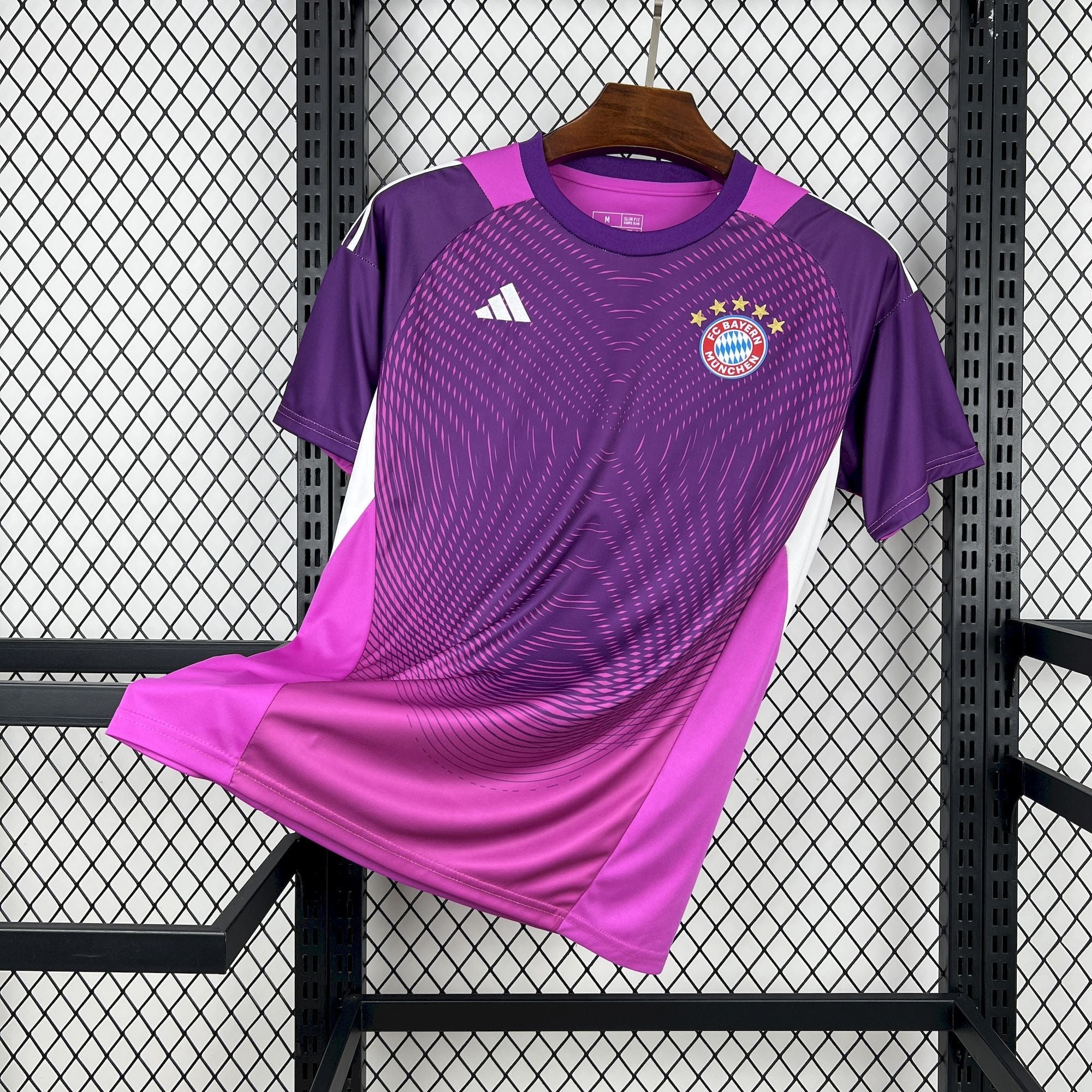 2025/2026 Bayern Munich Goalkeeper Purple Football Jersey