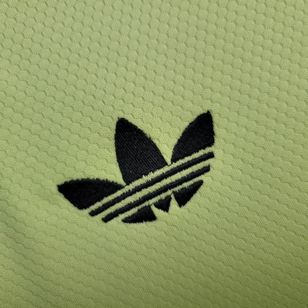 2024/2025 Real Madrid Goalkeeper Football Shirt 1:1