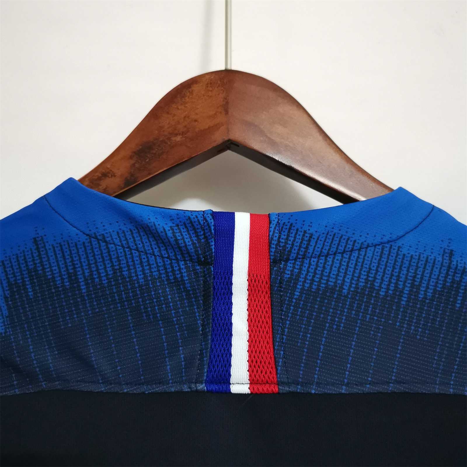 2018 World Cup Winners France Home Football Shirt 2 Stars