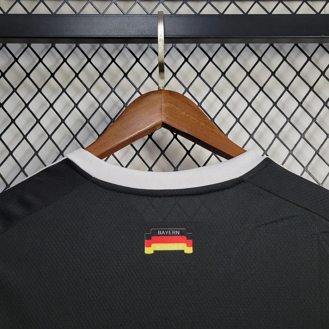 2024/2025 Bayern Munich Training Wear Football Jersey 1:1 Thai Quality